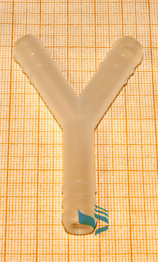 картинка Соединитель пластиковый Y-образный 12мм 