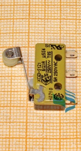 Микровыключатель кофеблока Z2000 /Kikko*Colibri/
